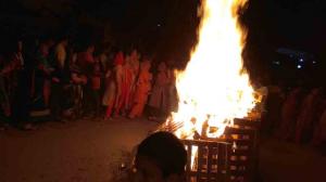 2018 holi3